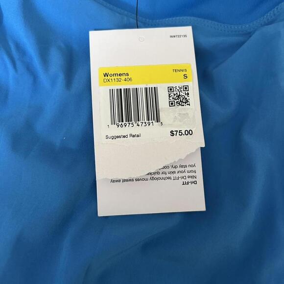 Blue Nike tennis skirt with built-in shorts #tennisskirt - Picture 4 of 5